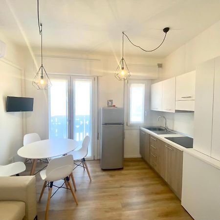 Maria Luisa - Piazza Mazzini - 30 Mt Dal Mare - Jesolo Apartment Bagian luar foto