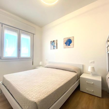 Maria Luisa - Piazza Mazzini - 30 Mt Dal Mare - Jesolo Apartment Bagian luar foto