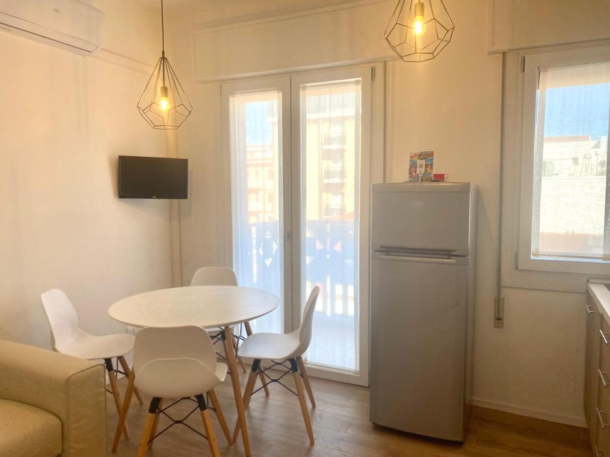 Maria Luisa - Piazza Mazzini - 30 Mt Dal Mare - Jesolo Apartment Bagian luar foto